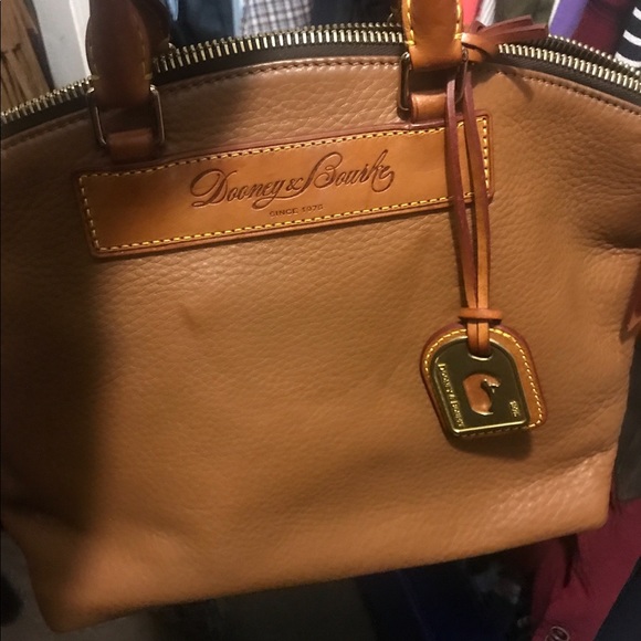 Dooney & Bourke Brown leather purse - Picture 2 of 6